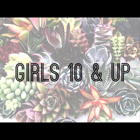 Girls clothes - Picture 1 of 1